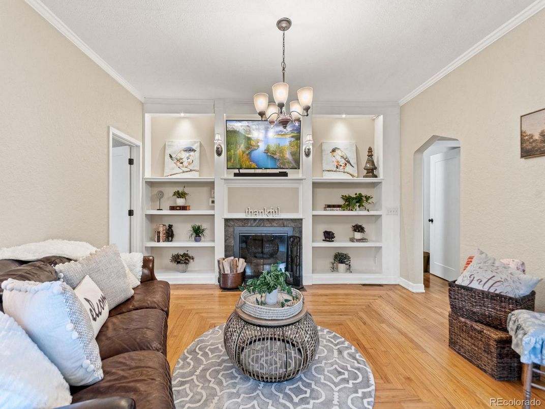 Fireplace, Interior, Living room, Pendant Lights, Wood Texture Flooring