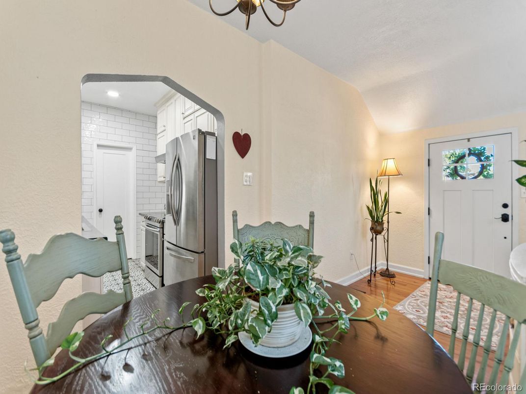 Dining room, Interior, Kitchen, Recessed Lighting, Stainless Steel Appliances, Wood Texture Flooring
