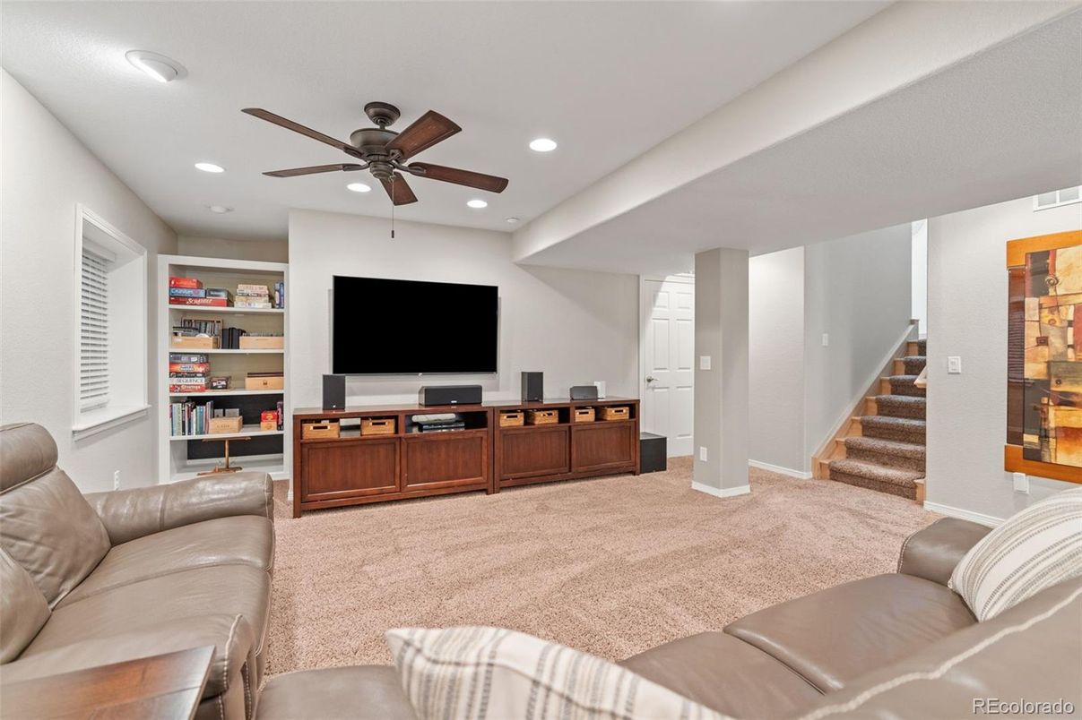 Interior, Living room, Recessed Lighting