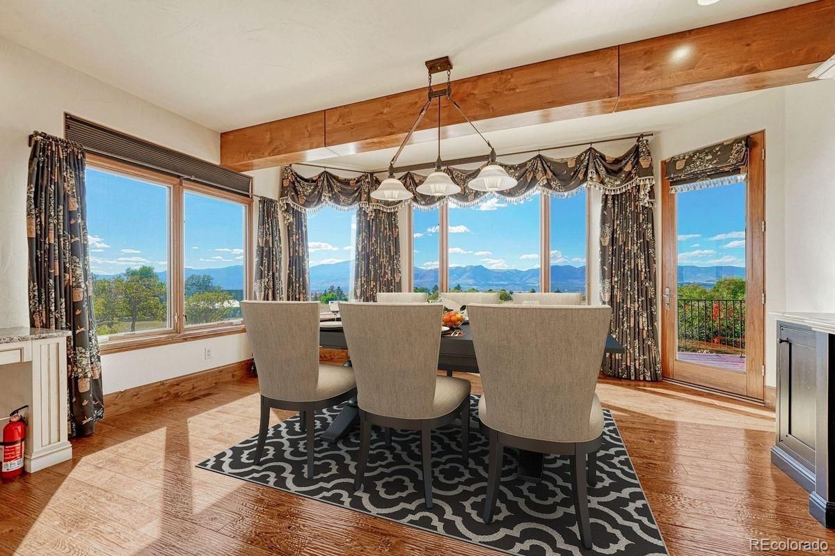 Dining room, Interior, Pendant Lights, Recessed Lighting, Wood Texture Flooring