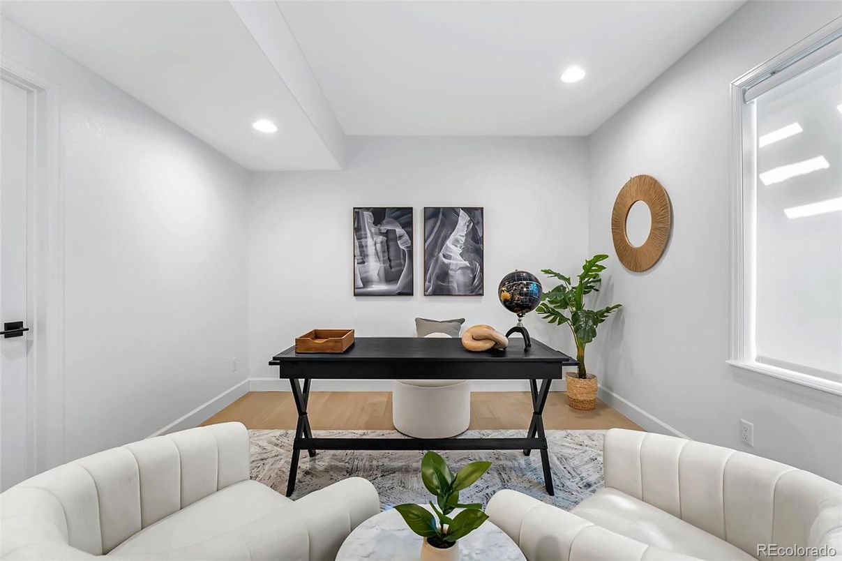 Home Office, Interior, Recessed Lighting, Wood Texture Flooring