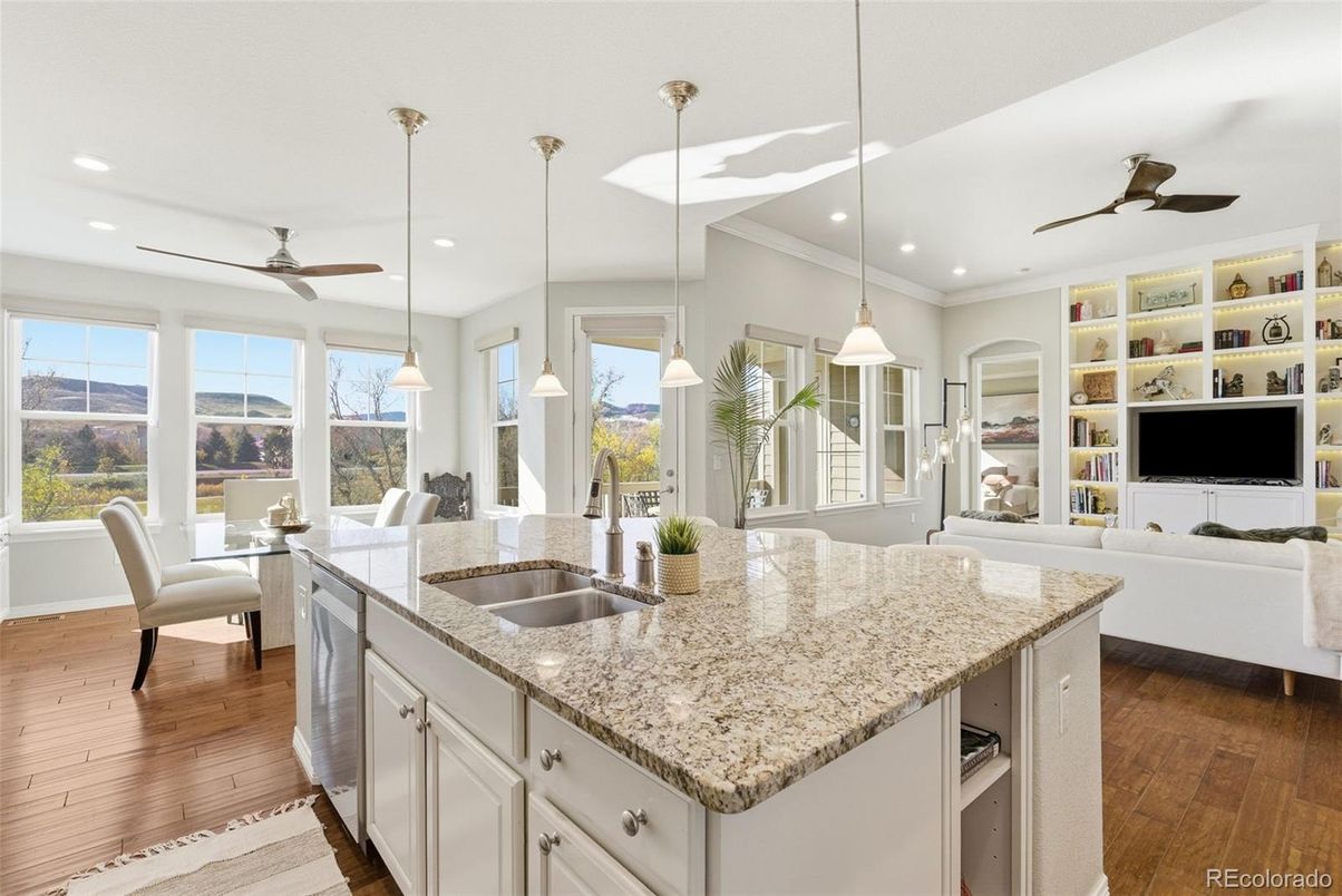 Dining room, Interior, Kitchen, Living room, Pendant Lights, Recessed Lighting, Wood Texture Flooring
