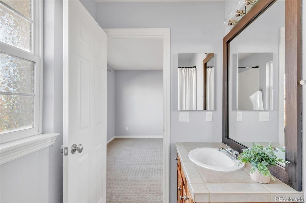 Bathroom, Dual Sink Vanities, Interior, Tile Countertops