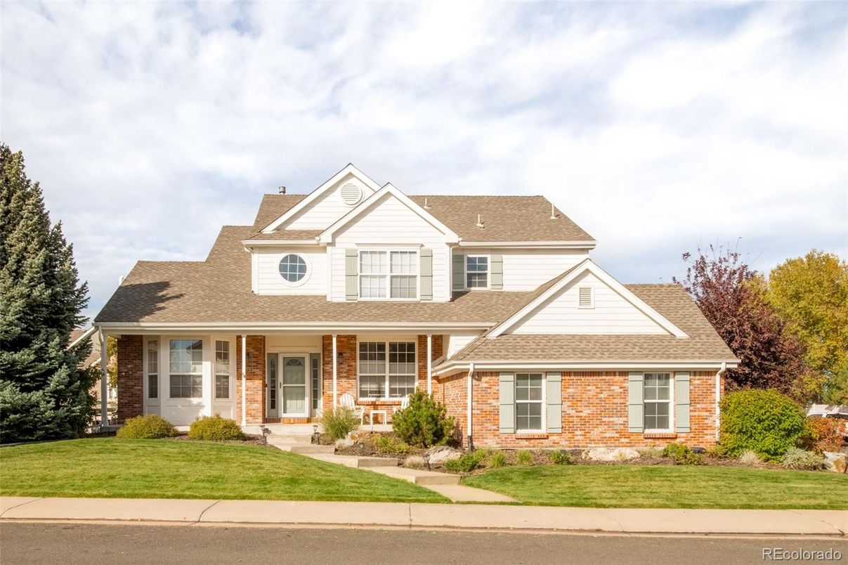 Exterior, Facade, Brick Facade, Farmhouse