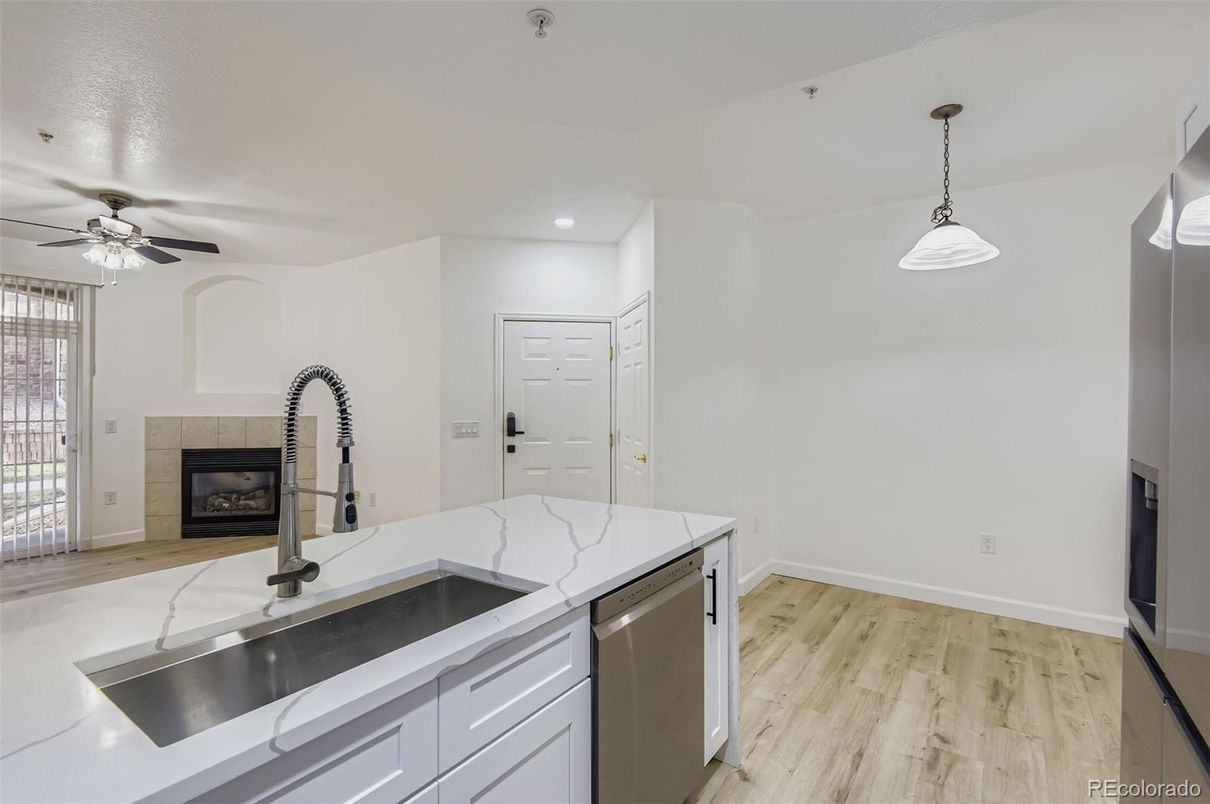 DE Listing image placeholder