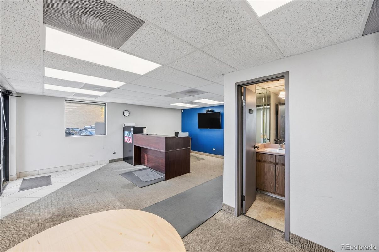 Interior, Recessed Lighting