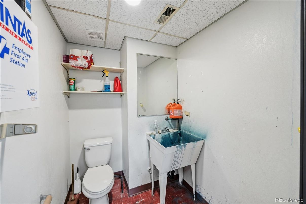 Bathroom, Interior