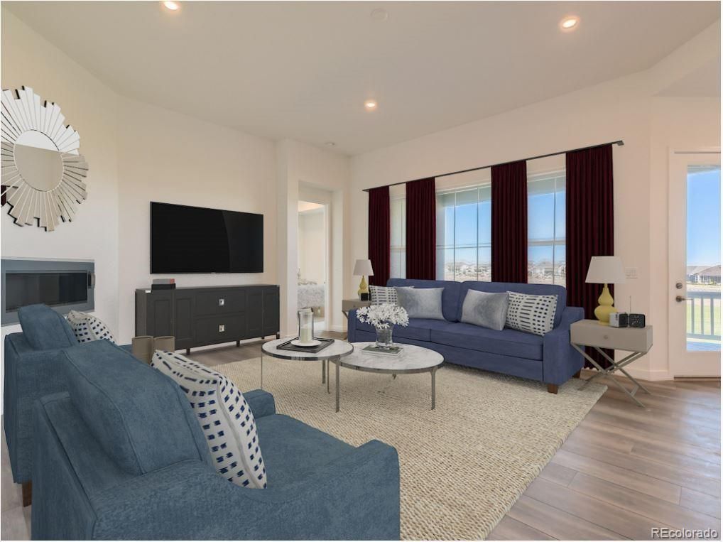 Interior, Living room, Recessed Lighting, Wood Texture Flooring