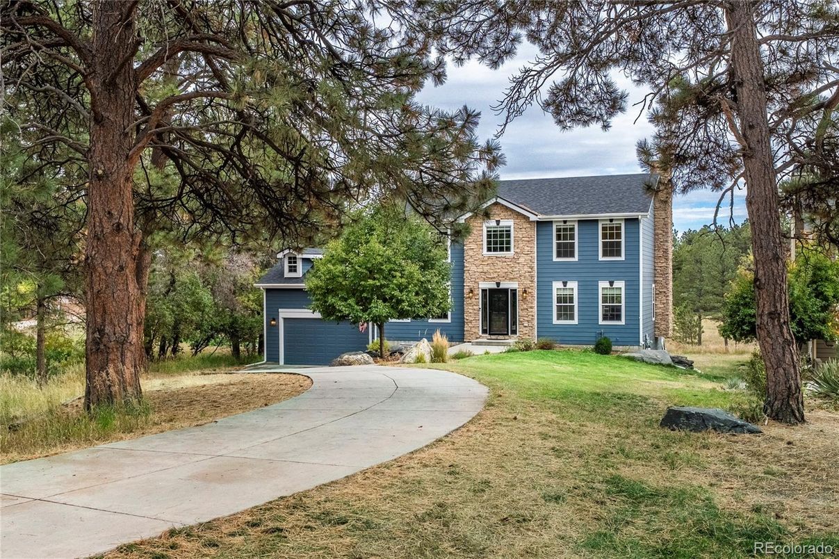 Attached, Backyard, Exterior, Facade, Georgian