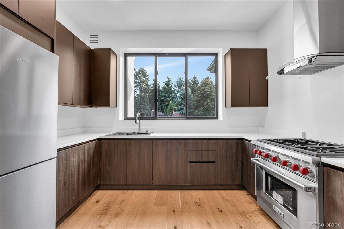 Interior, Kitchen, Stainless Steel Appliances, Wood Texture Flooring