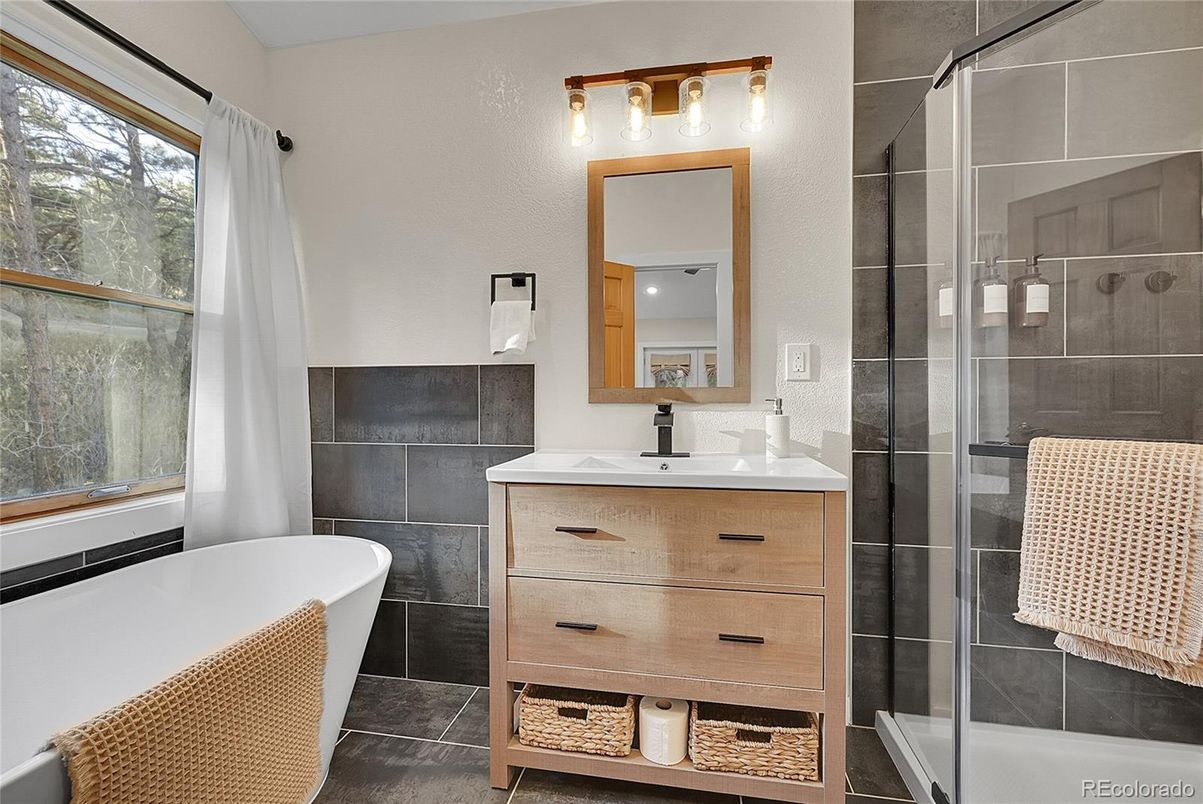 Bathroom, Free Standing Baths, Glass Shower, Interior