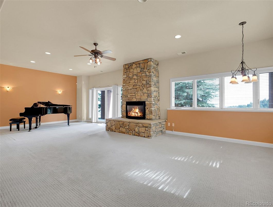 Fireplace, Interior, Pendant Lights, Piano, Recessed Lighting