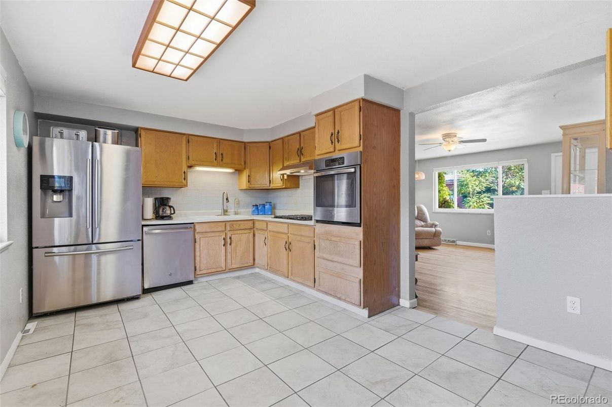 Interior, Kitchen, Stainless Steel Appliances, Wood Texture Flooring