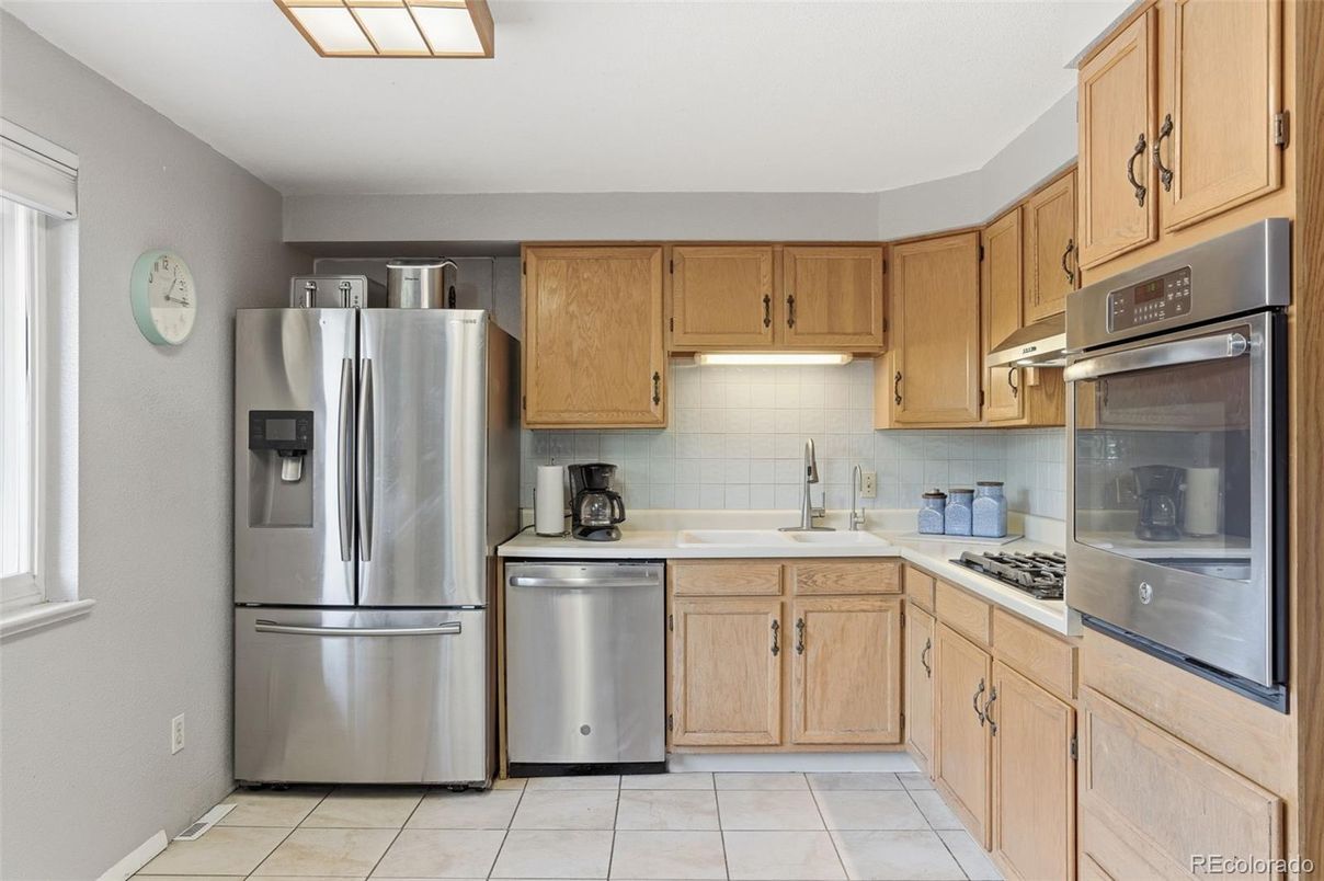 Interior, Kitchen, Stainless Steel Appliances