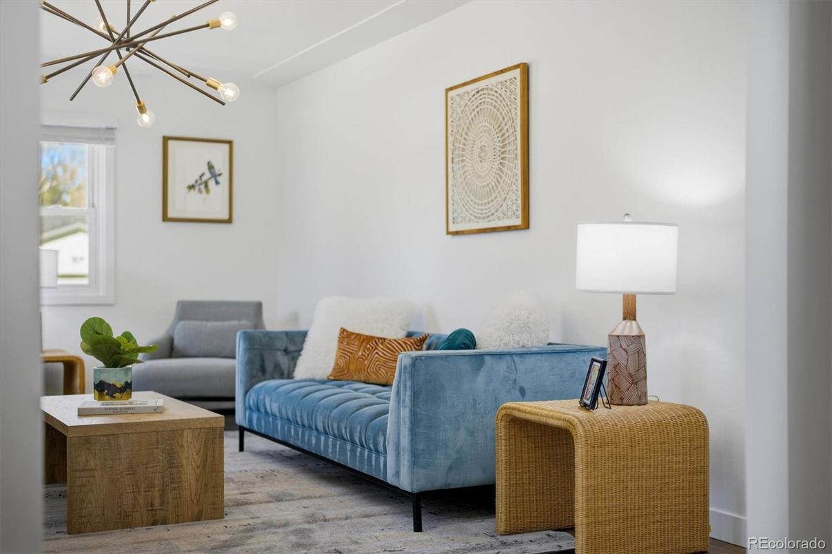 Interior, Living room, Pendant Lights, Wood Texture Flooring