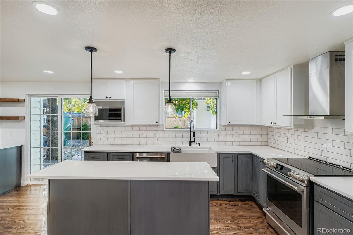 Interior, Kitchen, Pendant Lights, Recessed Lighting, Stainless Steel Appliances, Wood Texture Flooring