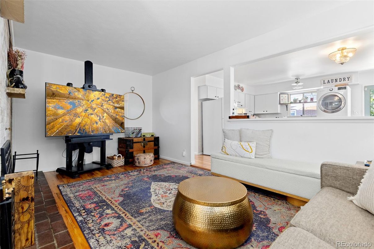 Interior, Living room, Washer, Wood Texture Flooring