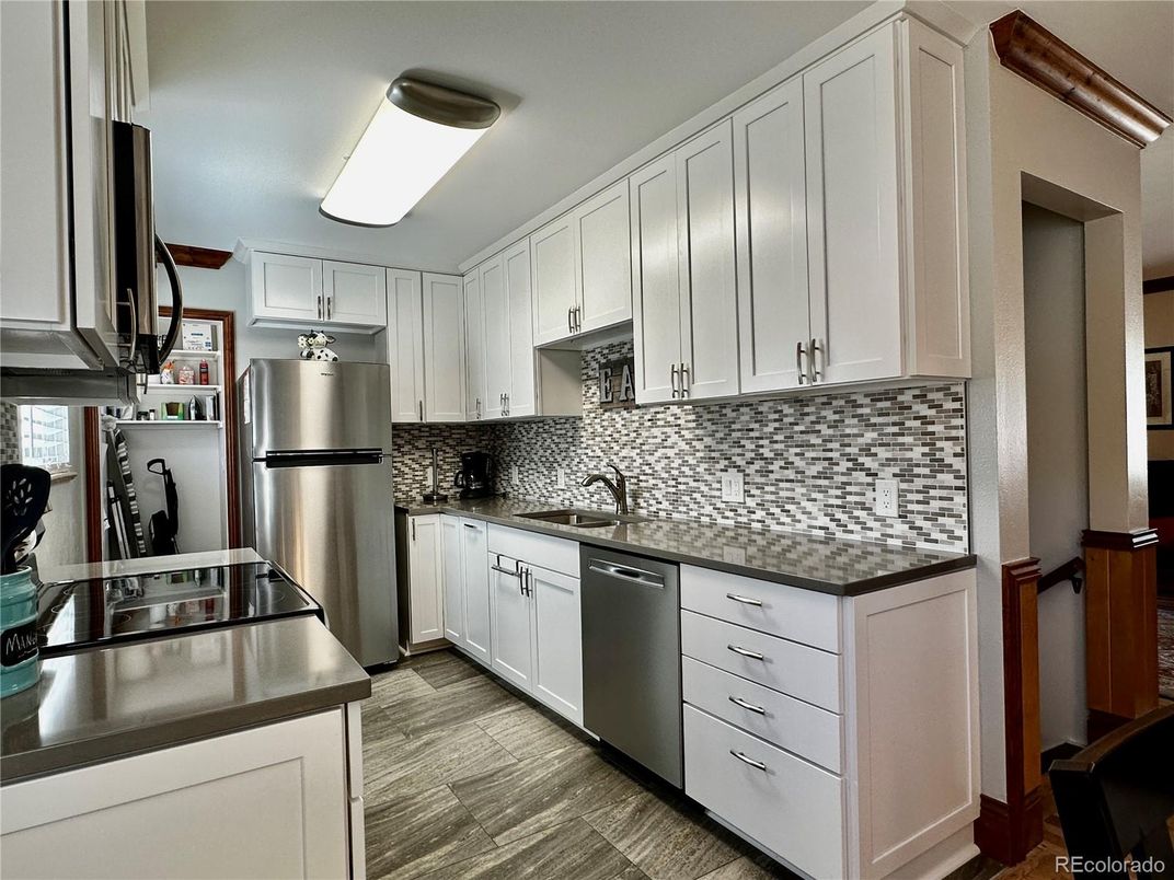 Interior, Kitchen, Stainless Steel Appliances, Wood Texture Flooring