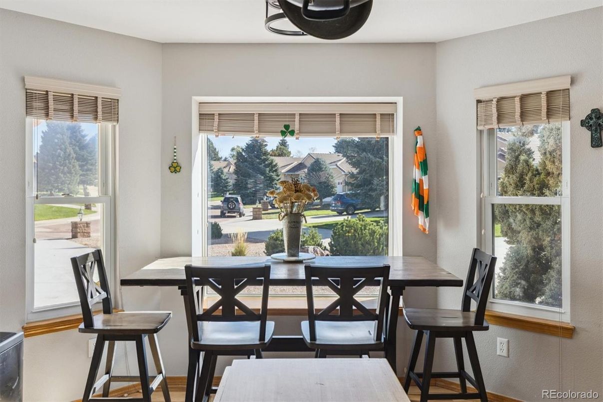 Dining room, Interior, Wood Texture Flooring