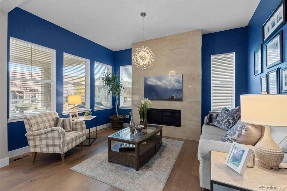 Chandelier, Fireplace, Interior, Living room, Pendant Lights, Wood Texture Flooring