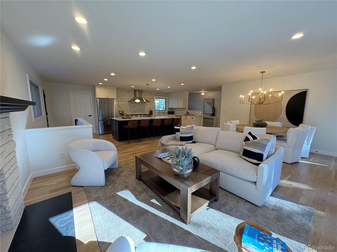 Dining room, Interior, Kitchen, Living room, Pendant Lights, Recessed Lighting, Stainless Steel Appliances, Wood Texture Flooring