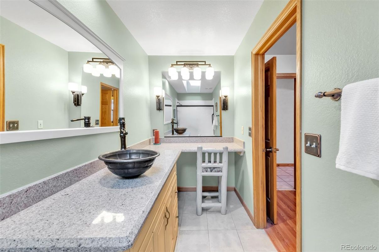 Bathroom, Dual Sink Vanities, Interior, Wood Texture Flooring