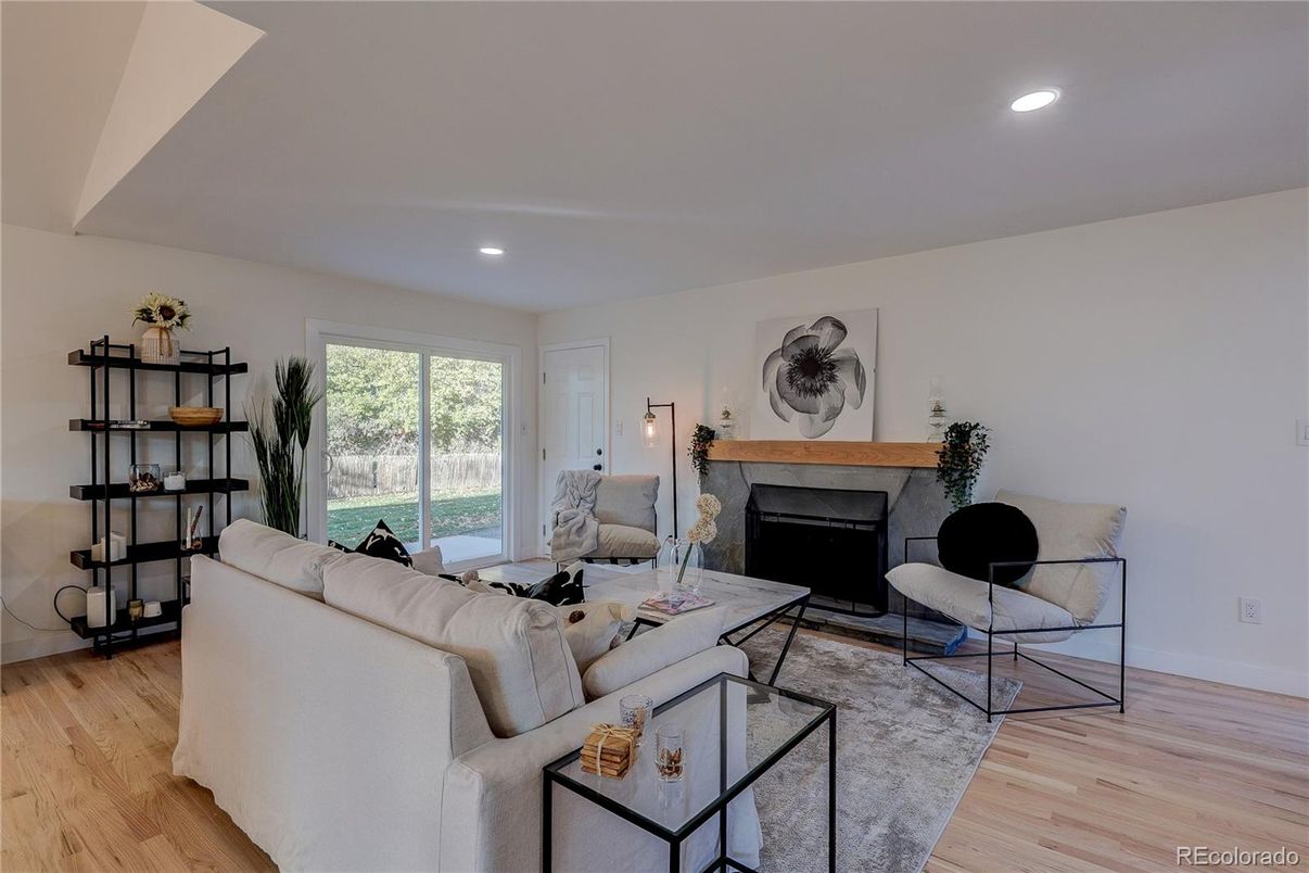 Fireplace, Interior, Living room, Recessed Lighting, Wood Texture Flooring