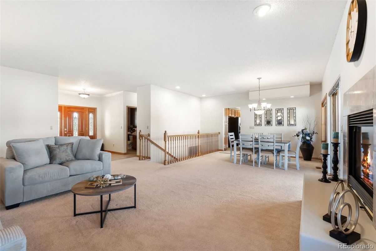 Chandelier, Dining room, Fireplace, Interior, Living room, Recessed Lighting