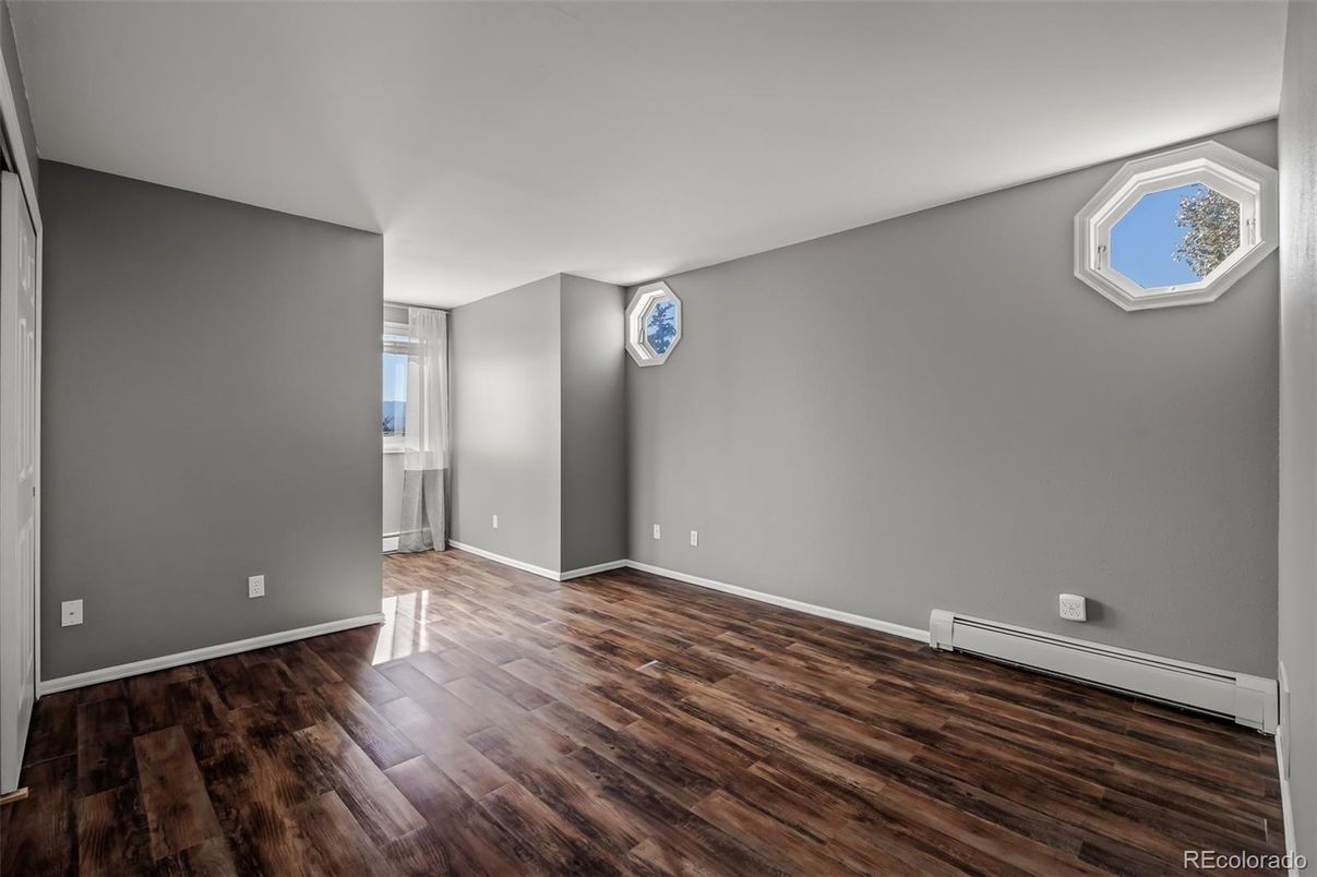 Empty room, Interior, Wood Texture Flooring