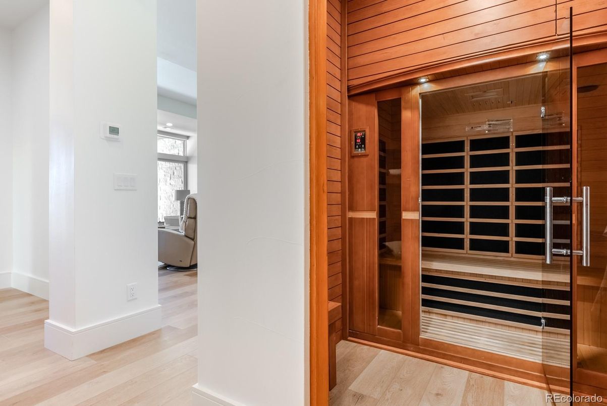 Interior, Recessed Lighting, Sauna Room