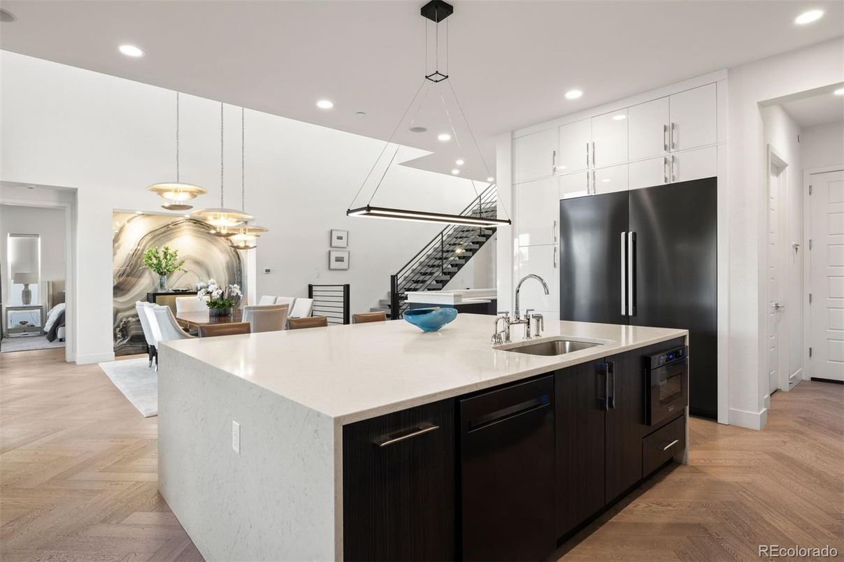Dining room, Interior, Kitchen, Pendant Lights, Recessed Lighting, Stainless Steel Appliances, Wood Texture Flooring