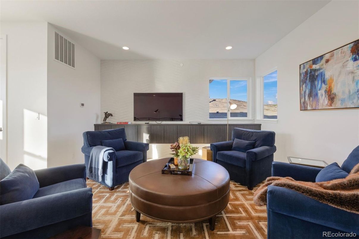 Interior, Living room, Recessed Lighting, Wood Texture Flooring