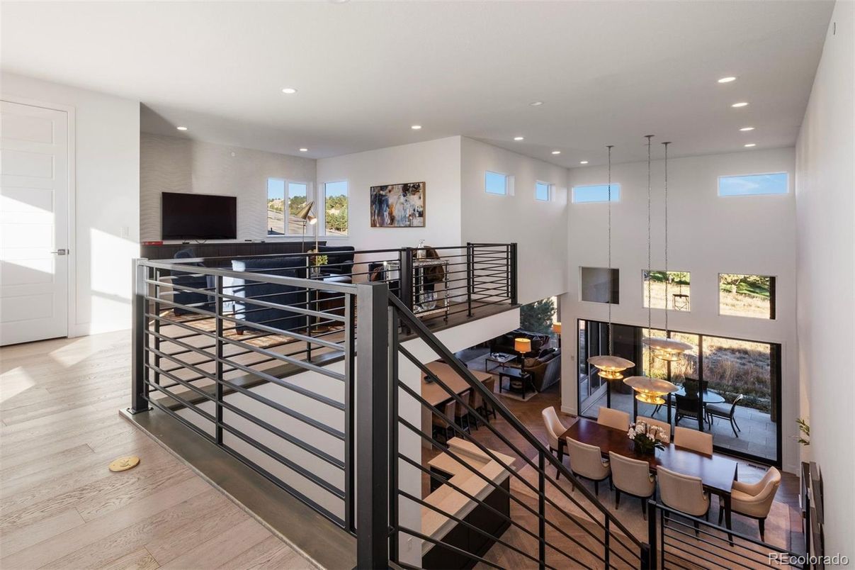Dining room, Interior, Pendant Lights, Recessed Lighting, Wood Texture Flooring