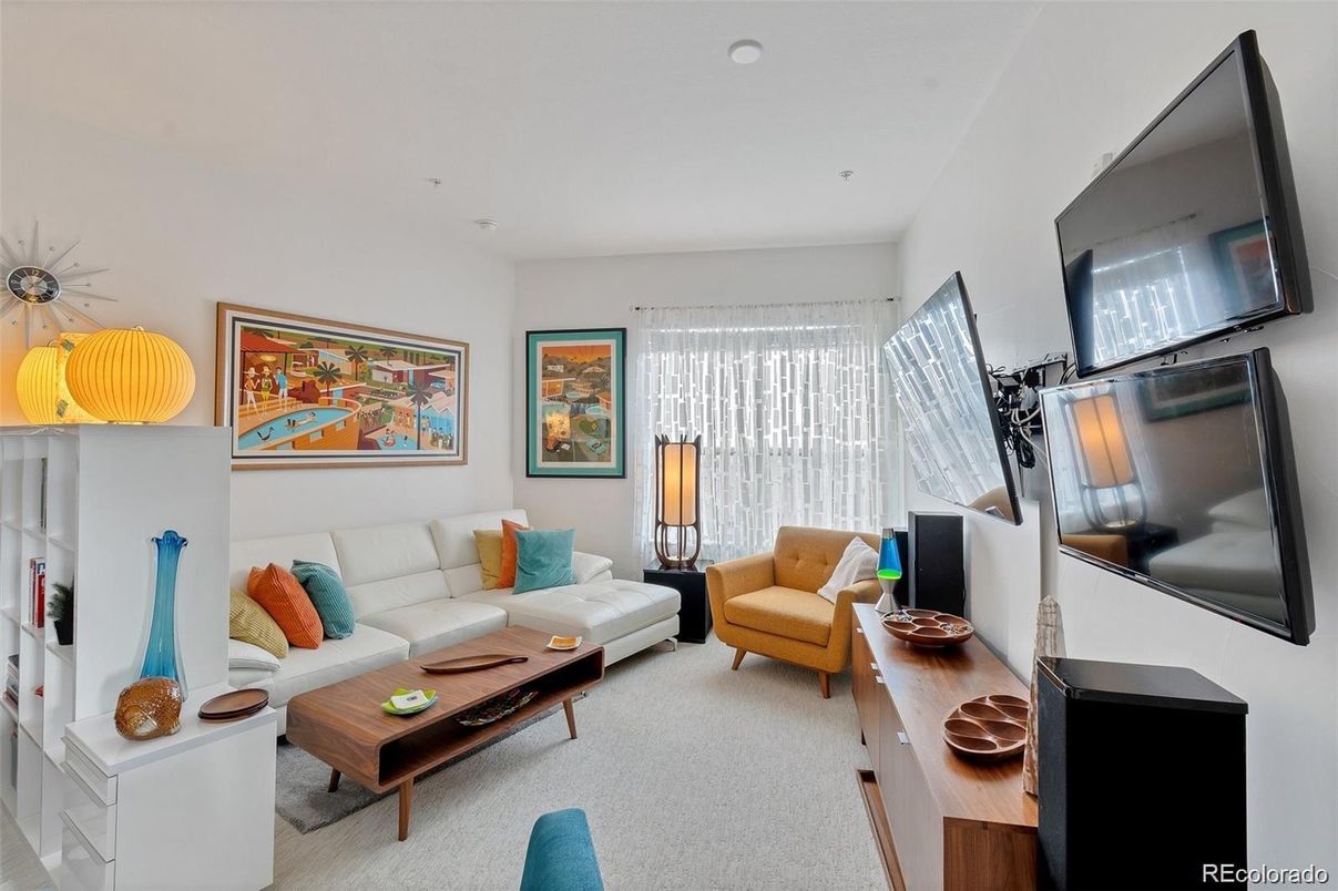 Interior, Living room