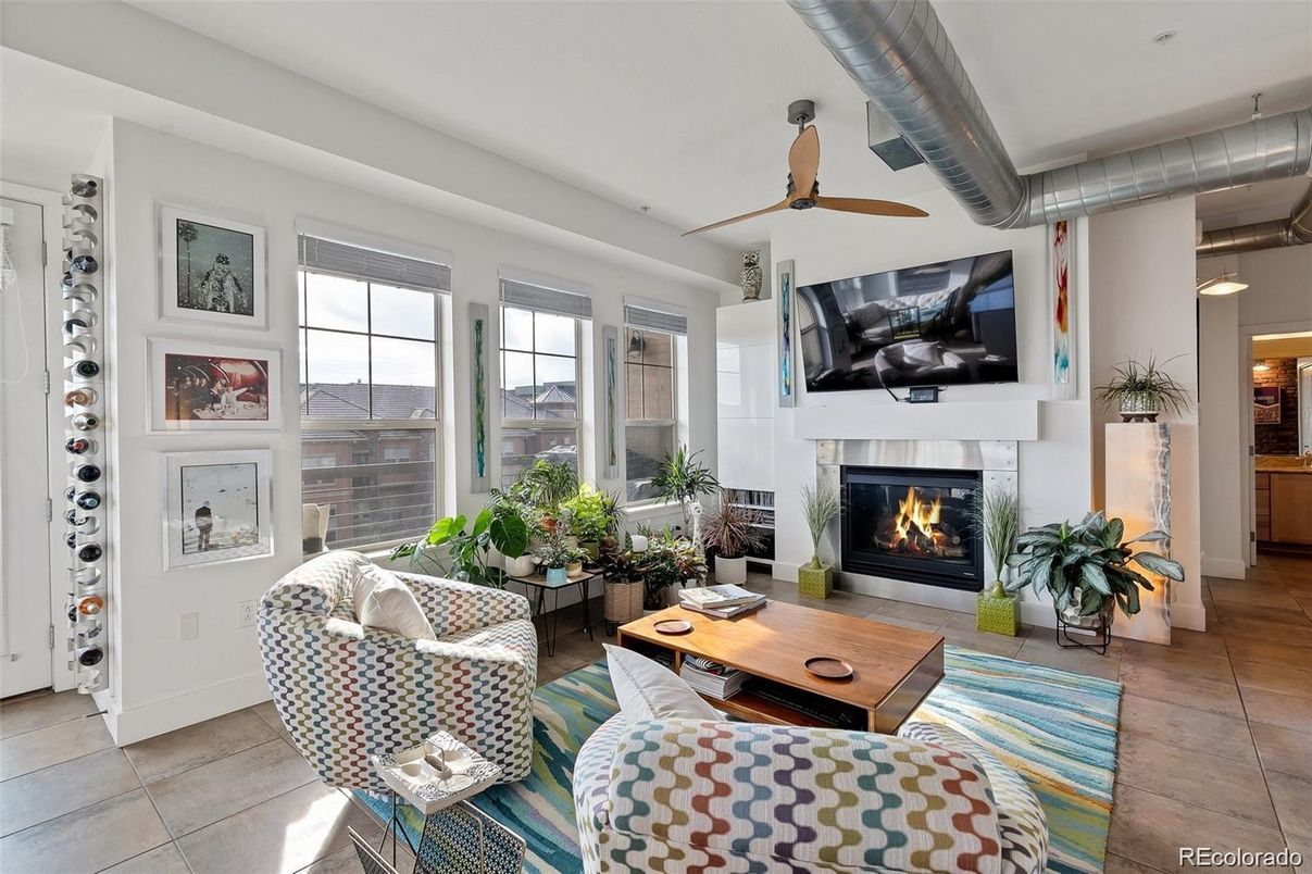 Fireplace, Interior, Living room, Pendant Lights