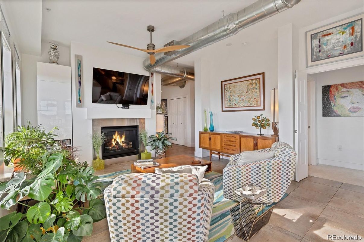 Fireplace, Interior, Living room