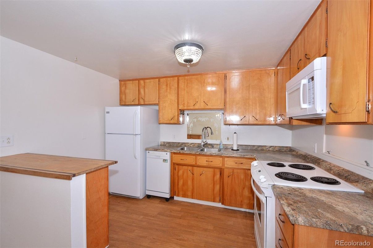 Interior, Kitchen, Wood Texture Flooring