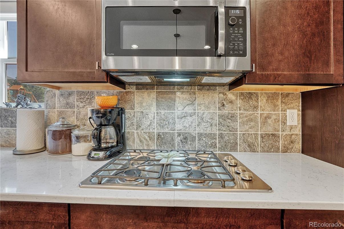 Interior, Kitchen, Stainless Steel Appliances