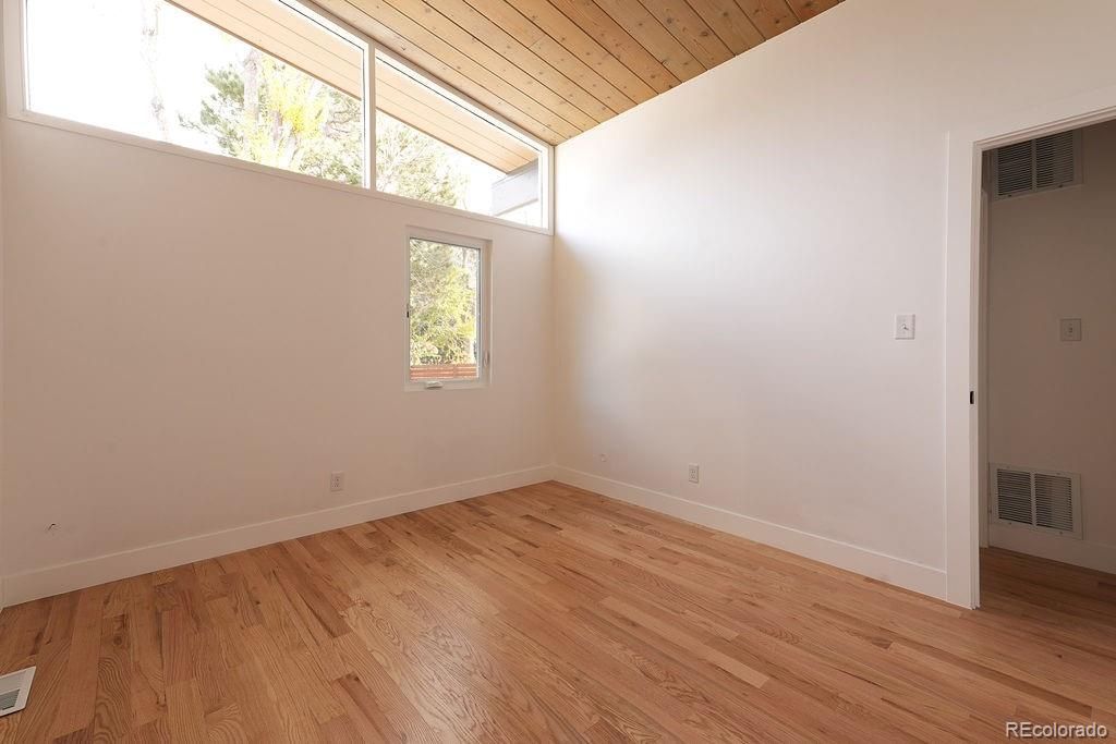 Empty room, Interior, Wooden Ceilings, Wood Texture Flooring