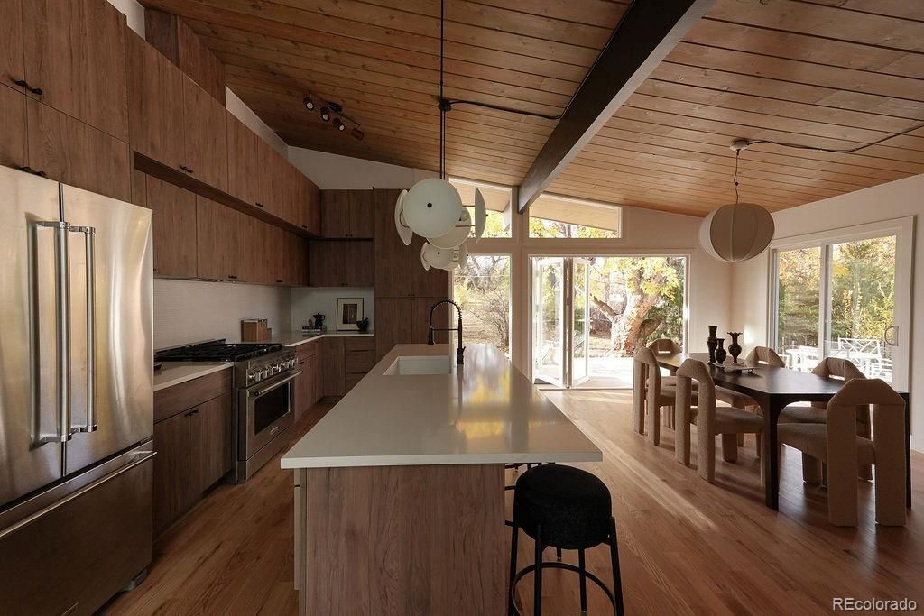 Dining room, Interior, Kitchen, Pendant Lights, Wooden Ceilings, Wood Texture Flooring