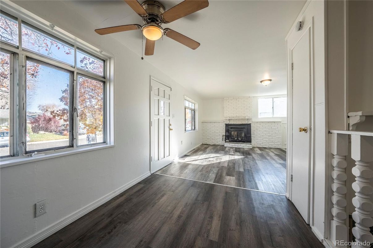 Empty room, Fireplace, Interior, Wood Texture Flooring