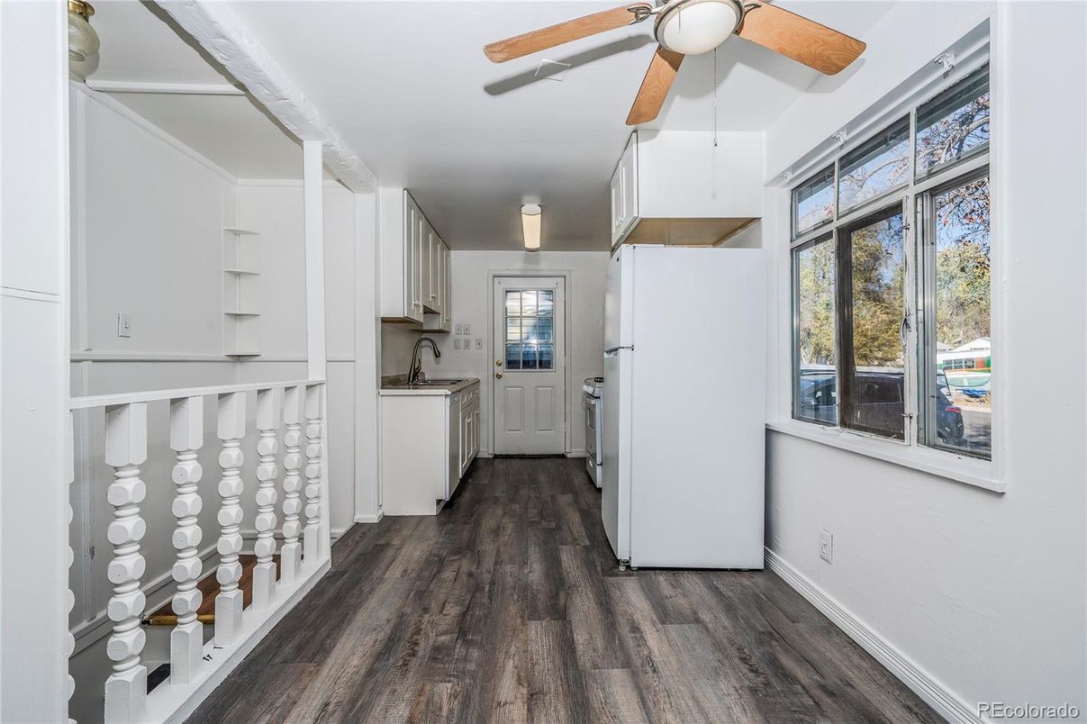 Interior, Kitchen, Wood Texture Flooring