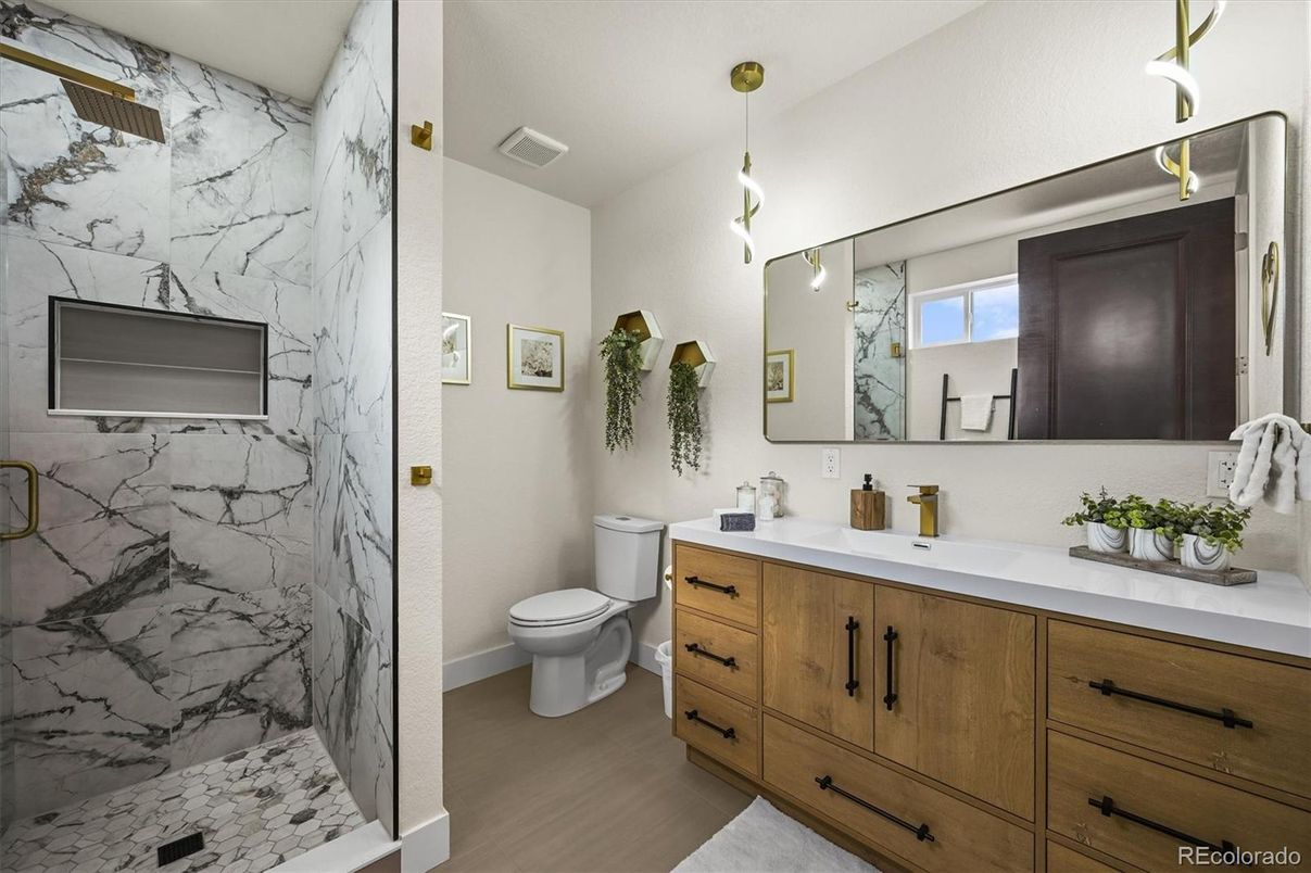 Bathroom, Dual Sink Vanities, Interior, Marble Walls, Pendant Lights