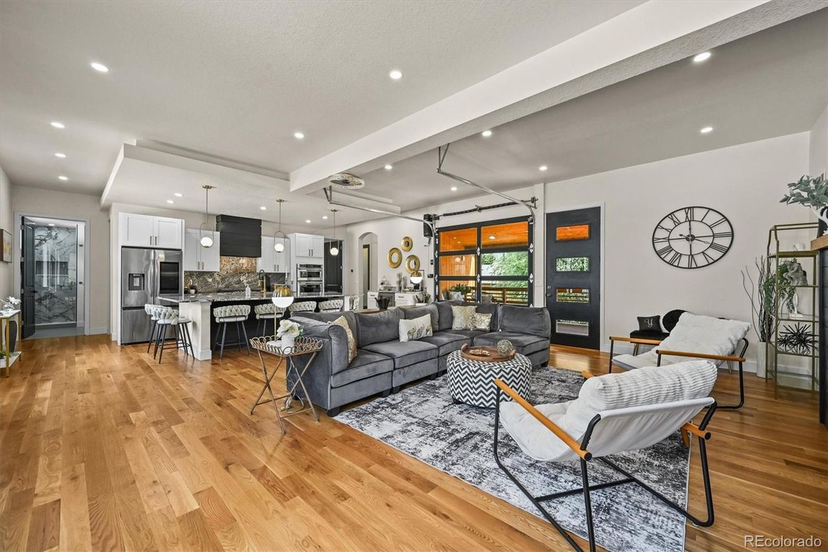 Interior, Kitchen, Living room, Pendant Lights, Recessed Lighting, Stainless Steel Appliances, Wood Texture Flooring