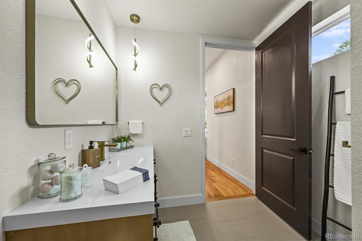Bathroom, Dual Sink Vanities, Interior, Pendant Lights, Wood Texture Flooring
