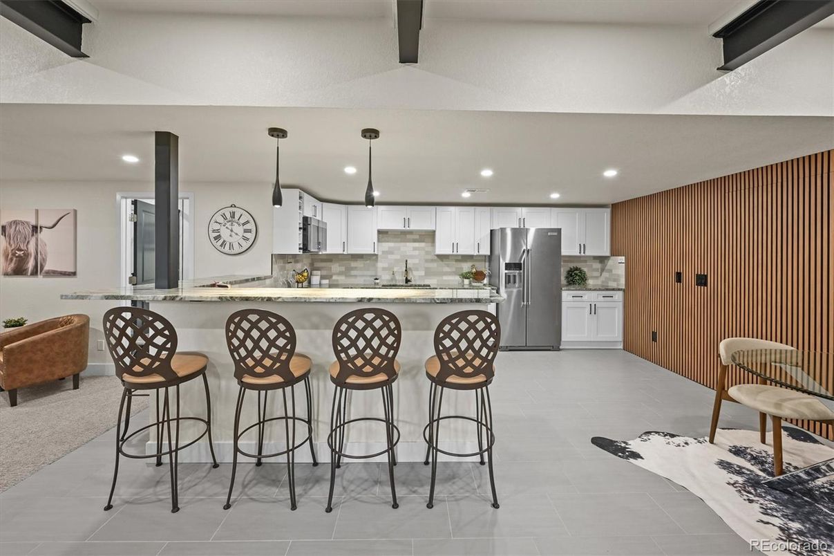 Interior, Kitchen, Pendant Lights, Recessed Lighting, Stainless Steel Appliances
