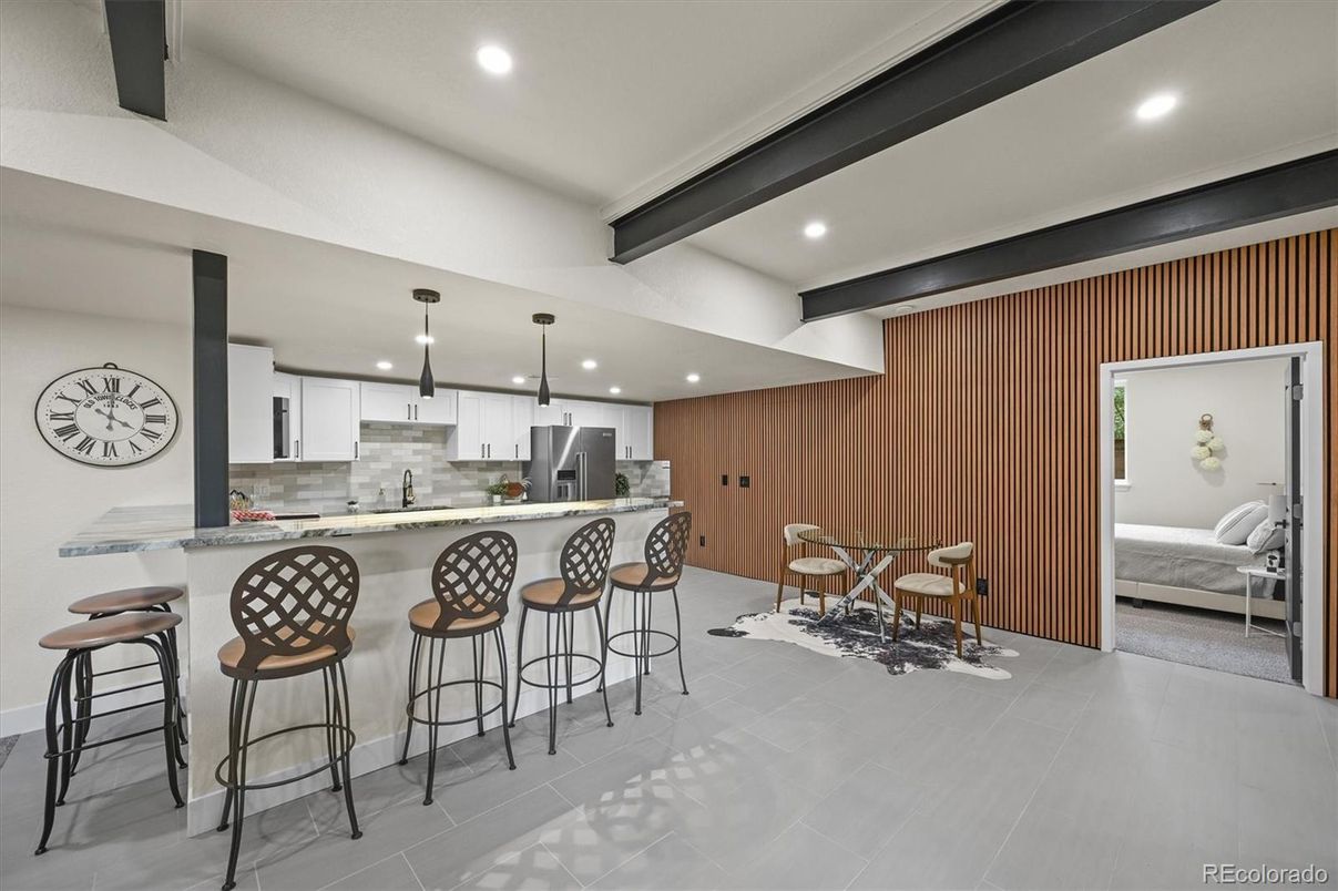 Bedroom, Dining room, Interior, Kitchen, Pendant Lights, Recessed Lighting, Stainless Steel Appliances