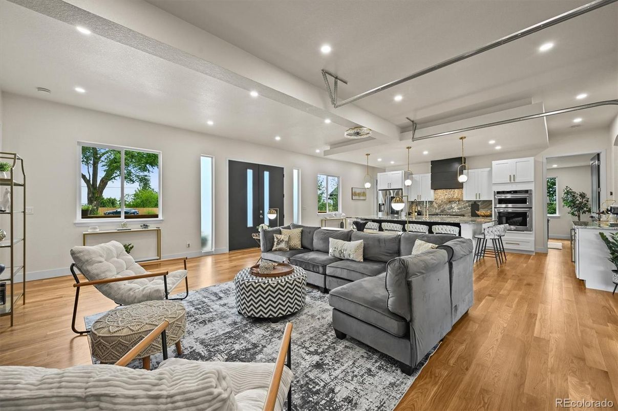 Interior, Kitchen, Living room, Pendant Lights, Recessed Lighting, Stainless Steel Appliances, Wood Texture Flooring