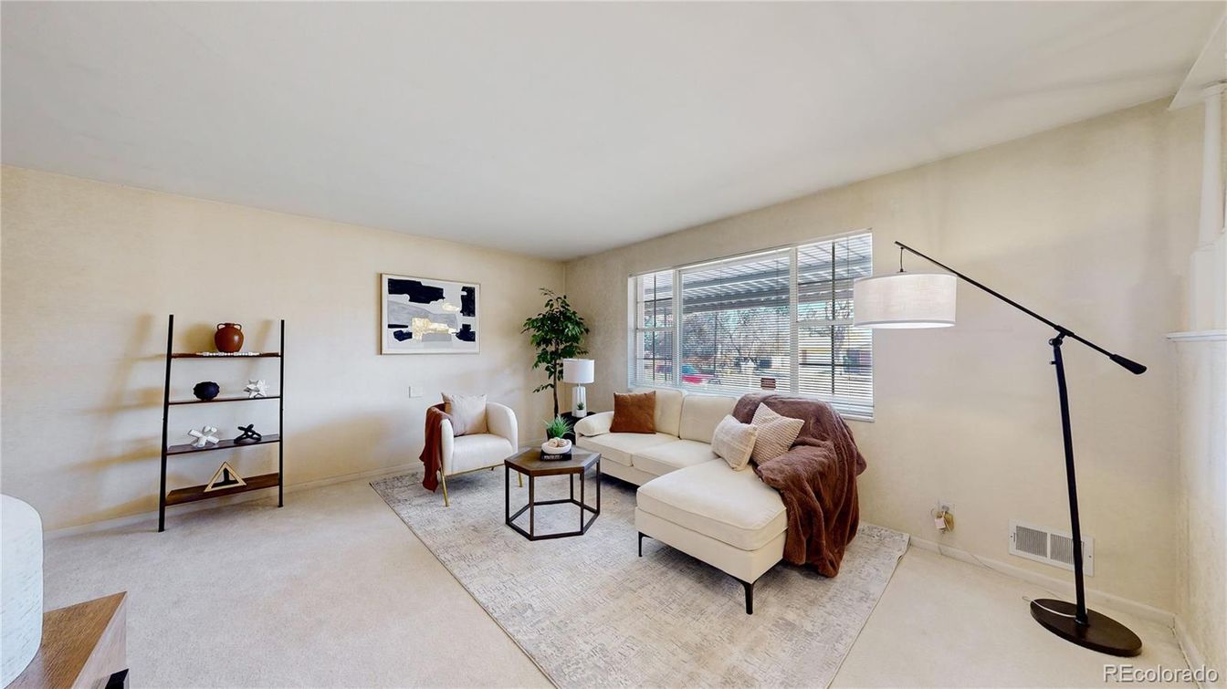 Interior, Living room