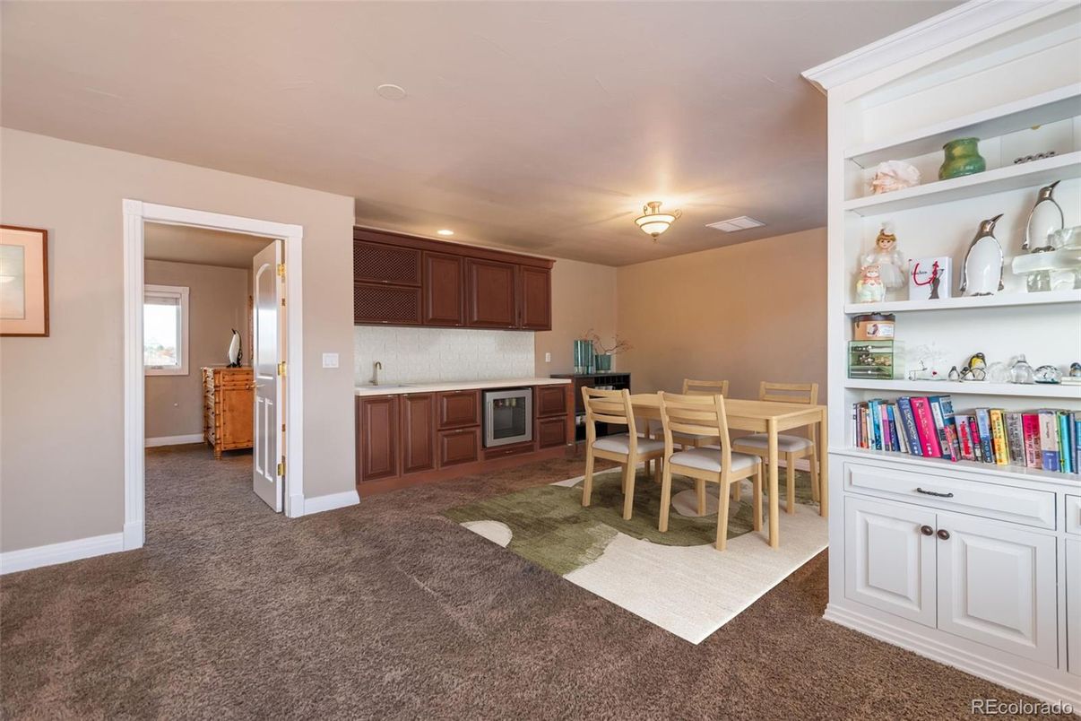 Dining room, Interior, Kitchen